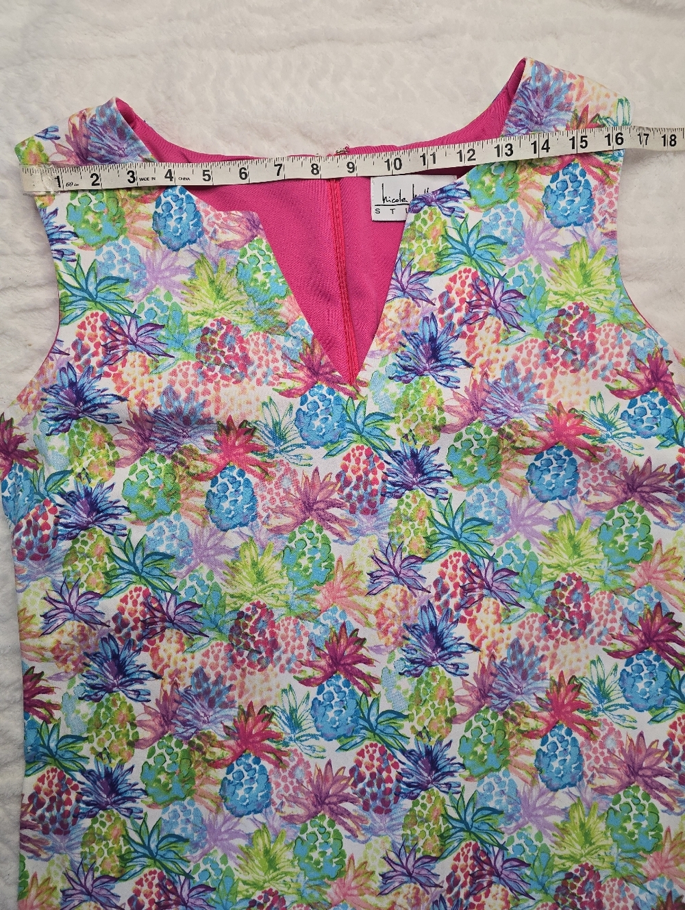 Nicole Miller Pineapple Print Dress Multicolor Tropical Sleeveless Shift  16 - Picture 9 of 12